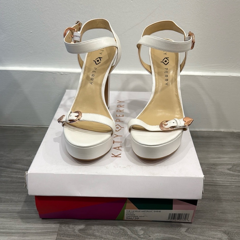 NIB Katy Perry The Noelle Metallic Shine - Picture 2 of 6